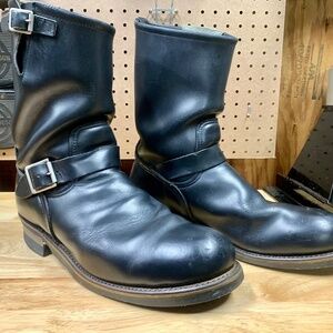 Red Wing 2268 engineer boots